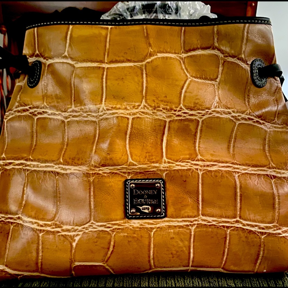 Dooney & Bourke Handbag